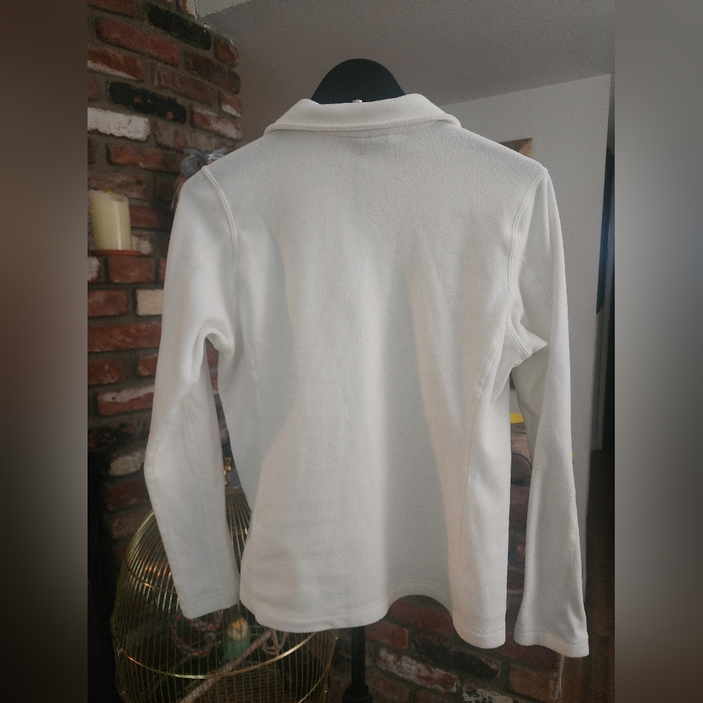 Patagonia White Quarter-Zip Fleece Pullover - Picture 3 of 8